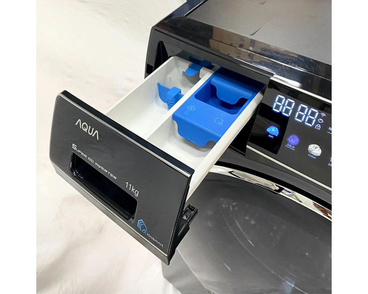 Máy giặt Aqua Inverter 11 kg AQD-DW1100J(BK) Giá Tốt - góc nhìn 4